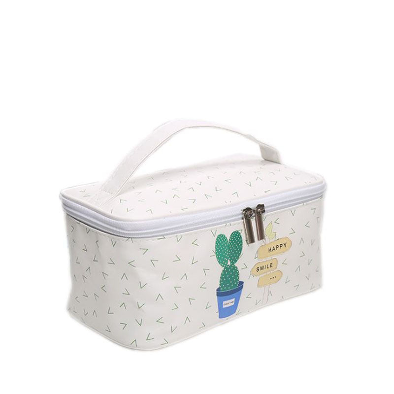 Outdoor Travel Storage Polka Dot Wash Bag